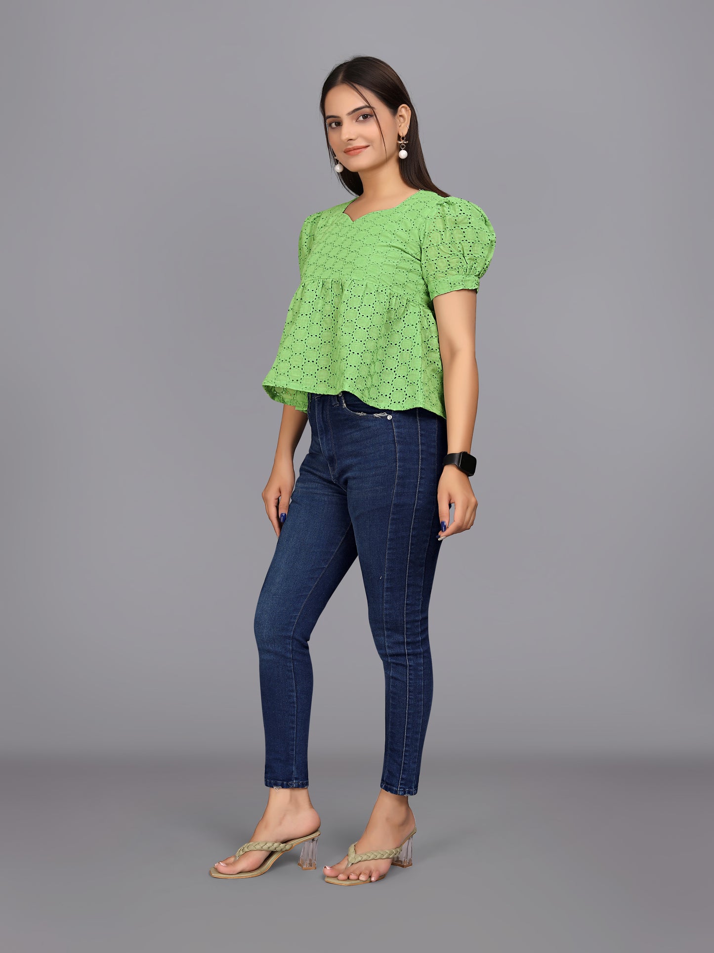 Flaired Hakoba Top With Ballon Sleeves(Pista)