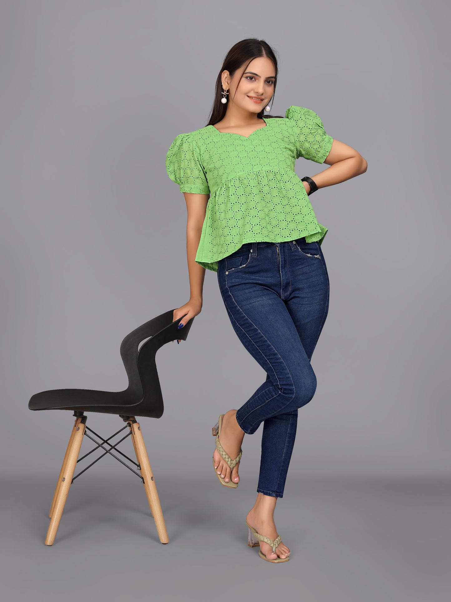 Flaired Hakoba Top With Ballon Sleeves(Pista)